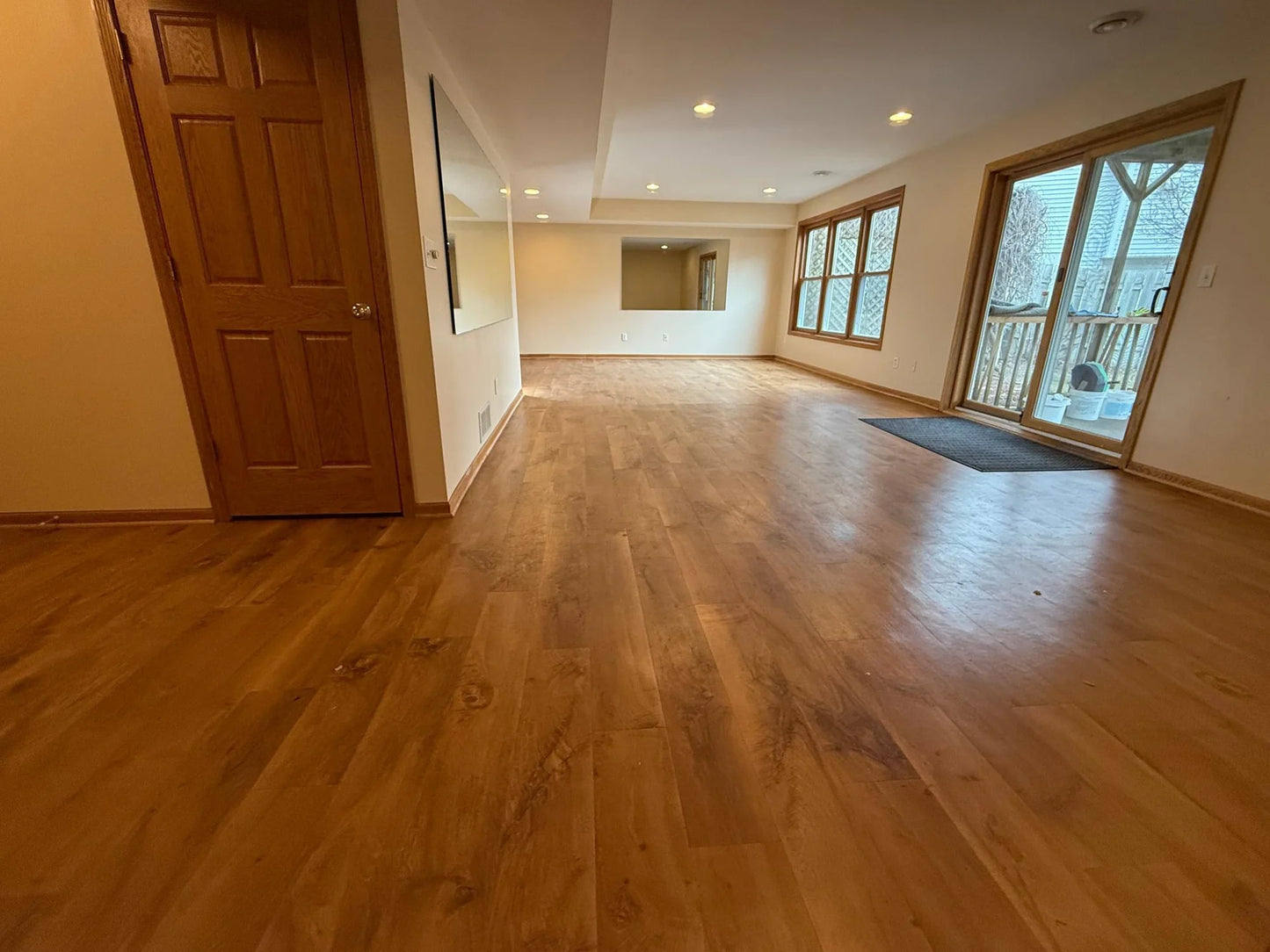 937 Briar Glen Lane, Woodbury, MN 55129