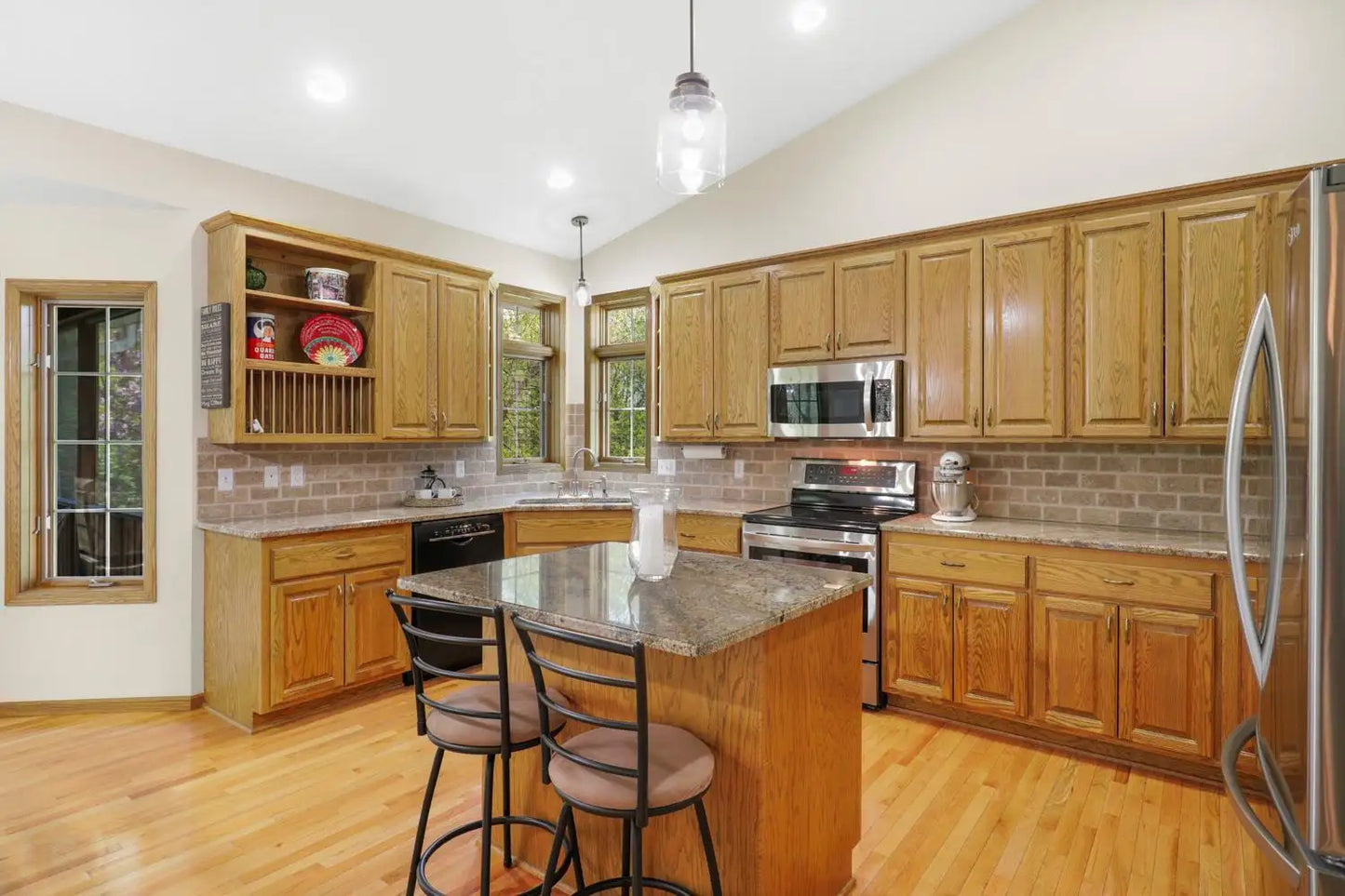 4870 Kaiser Avenue, Albertville, MN 55301