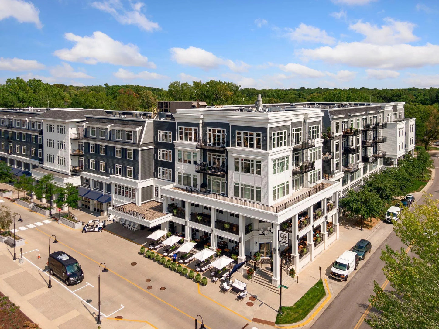 935 Lake Street, Wayzata, MN 55391