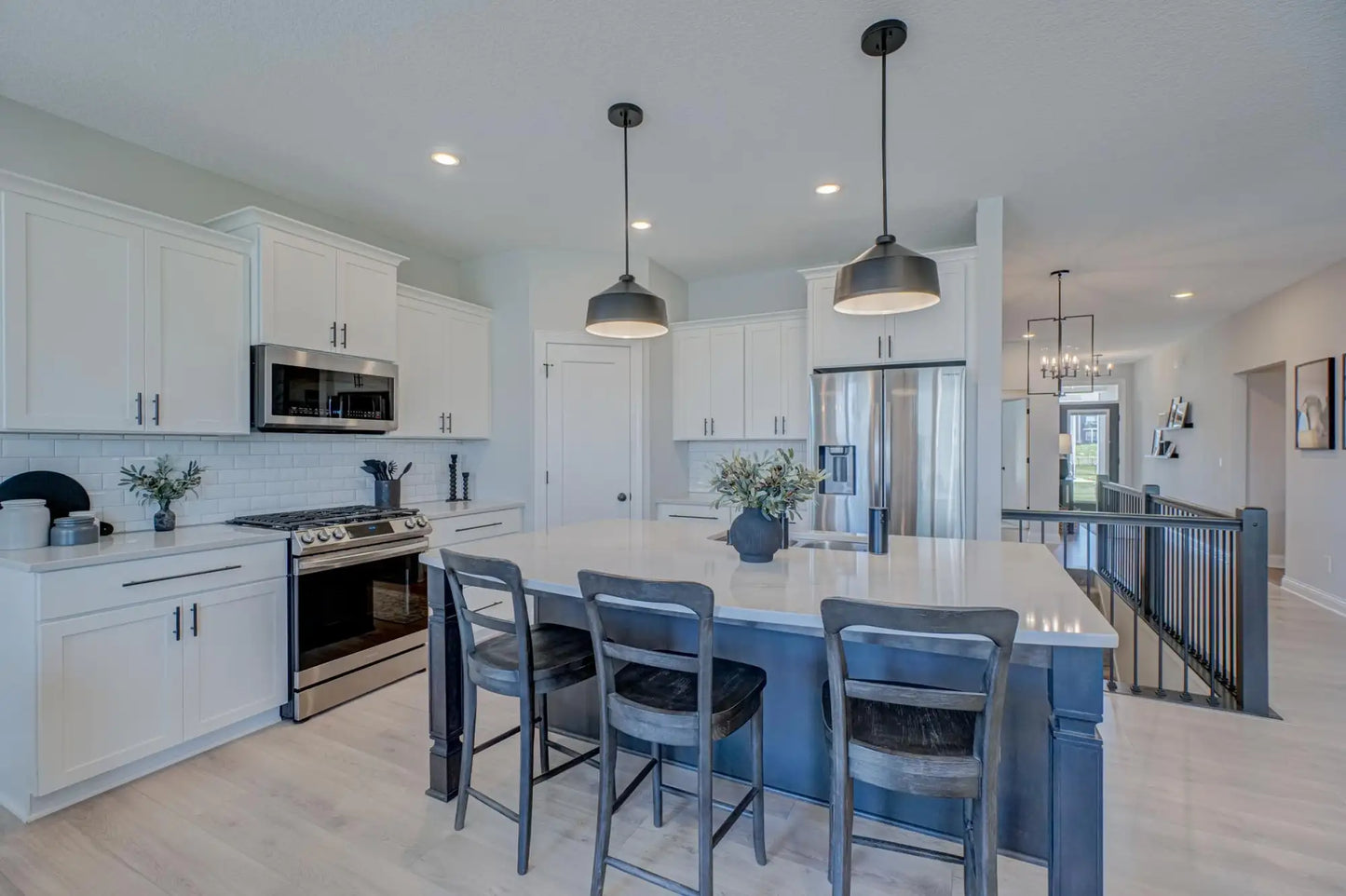 4860 Briarcroft Lane, Woodbury, MN 55129