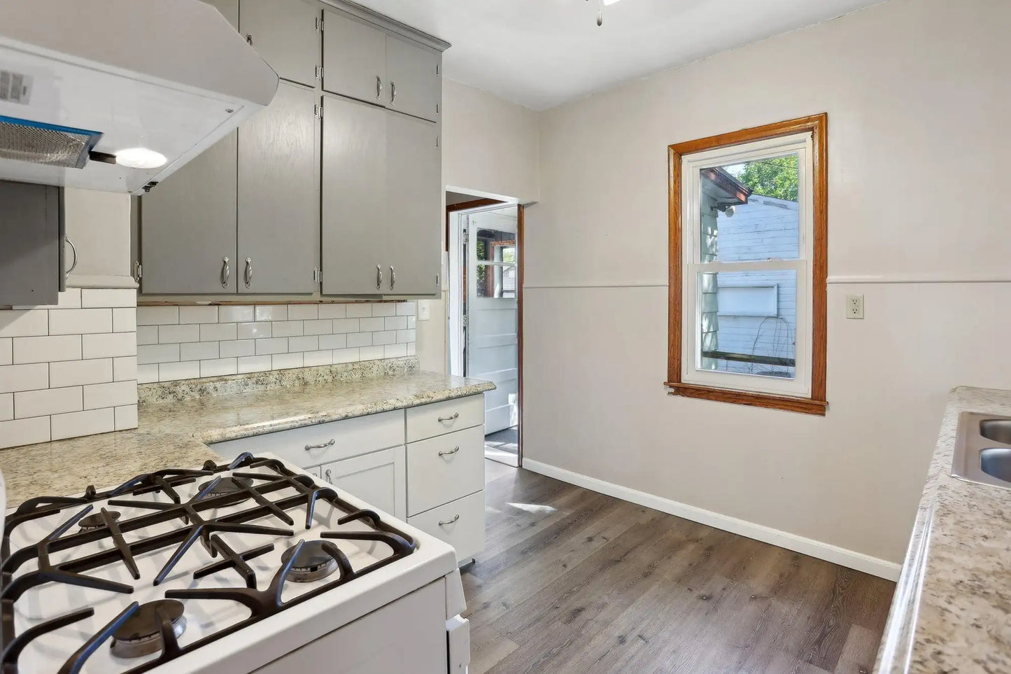 242 Curtice Street, West Saint Paul, MN 55118
