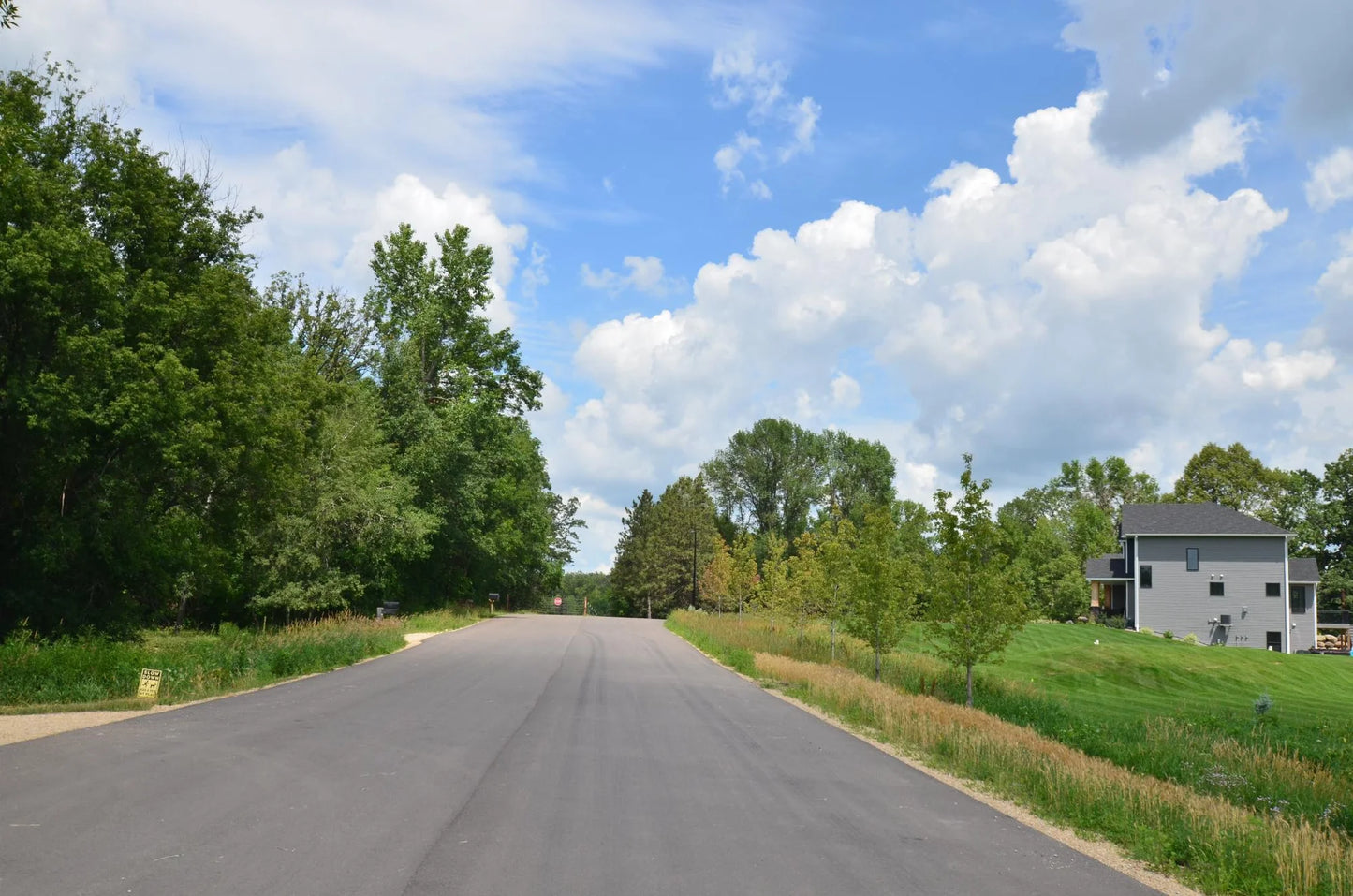 XXX Monroe Street NW , Elk River, MN 55330
