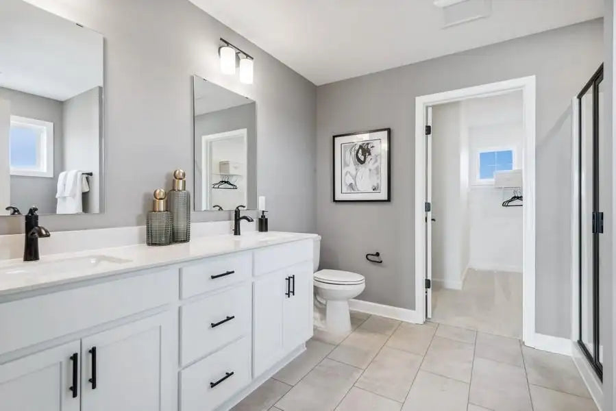 1056 Adamstown Drive, Rosemount, MN 55068