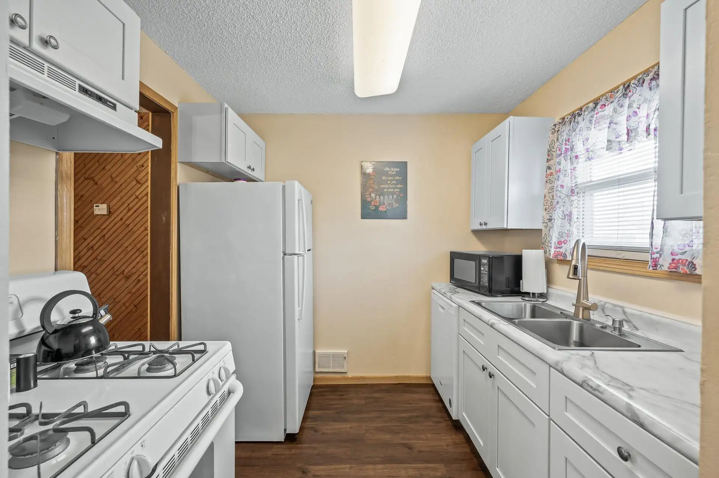 816 9th Street, Farmington, MN 55024