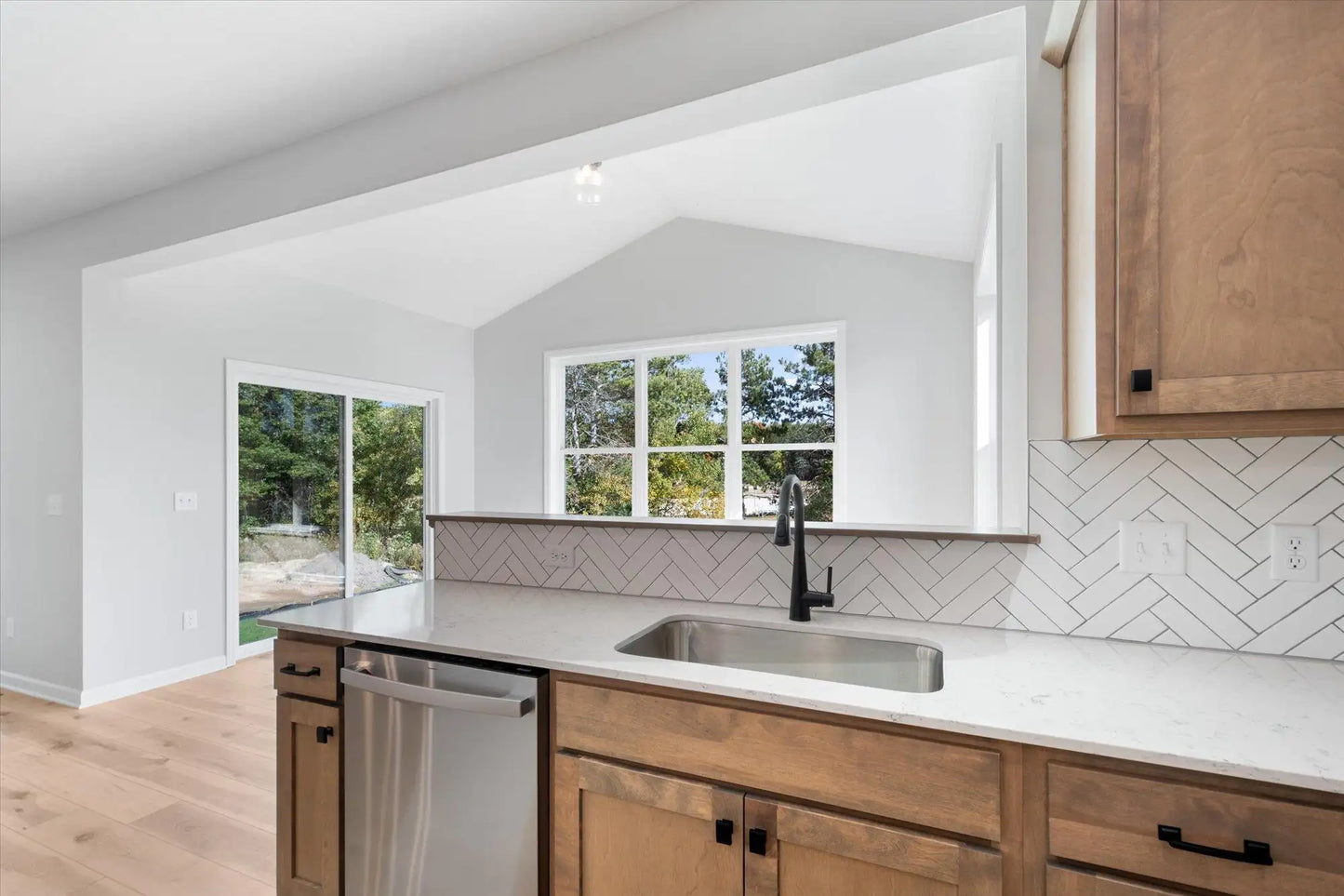 15005 Riverview Lane, Dayton, MN 55327