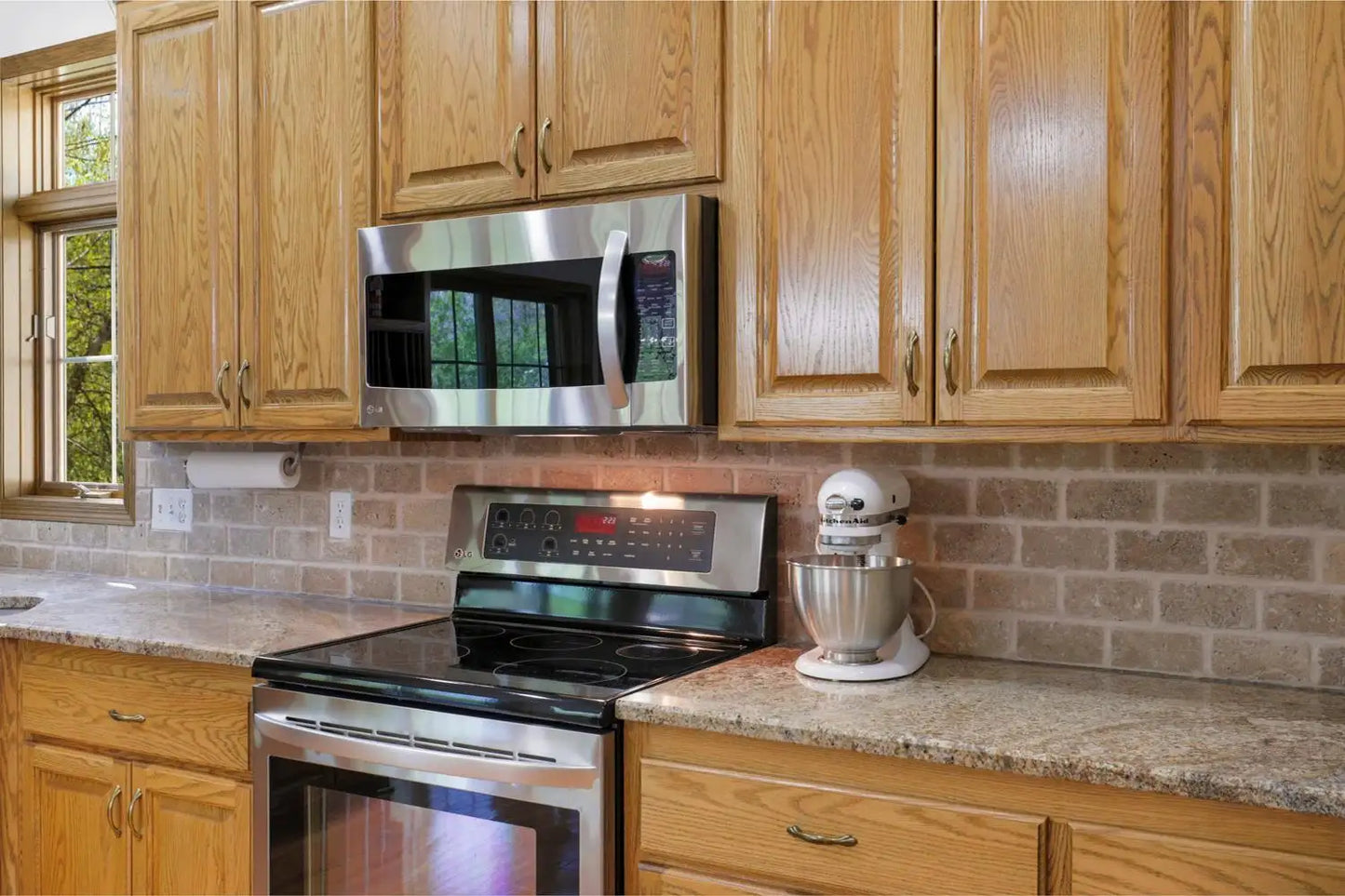 4870 Kaiser Avenue, Albertville, MN 55301