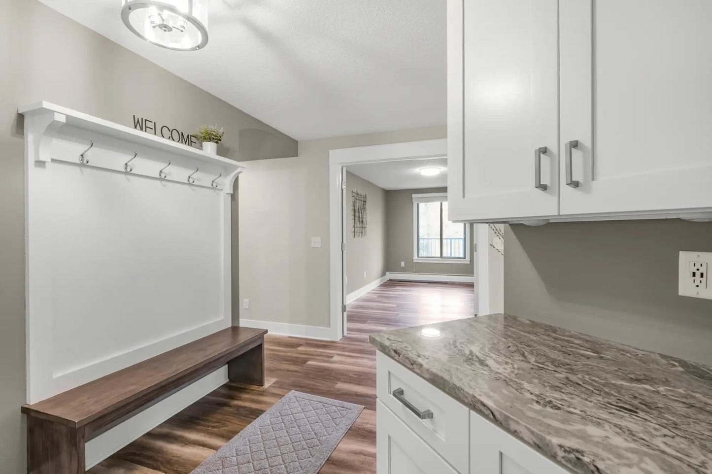 10401 Cedar Lake Road, Minnetonka, MN 55305