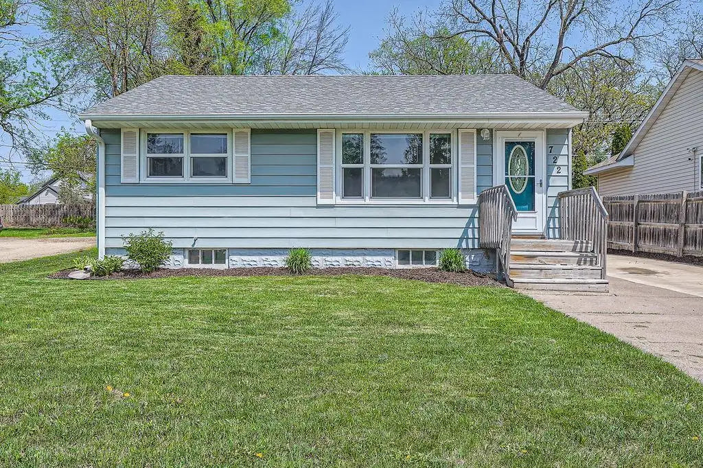 722 5th Street, Hastings, MN 55033