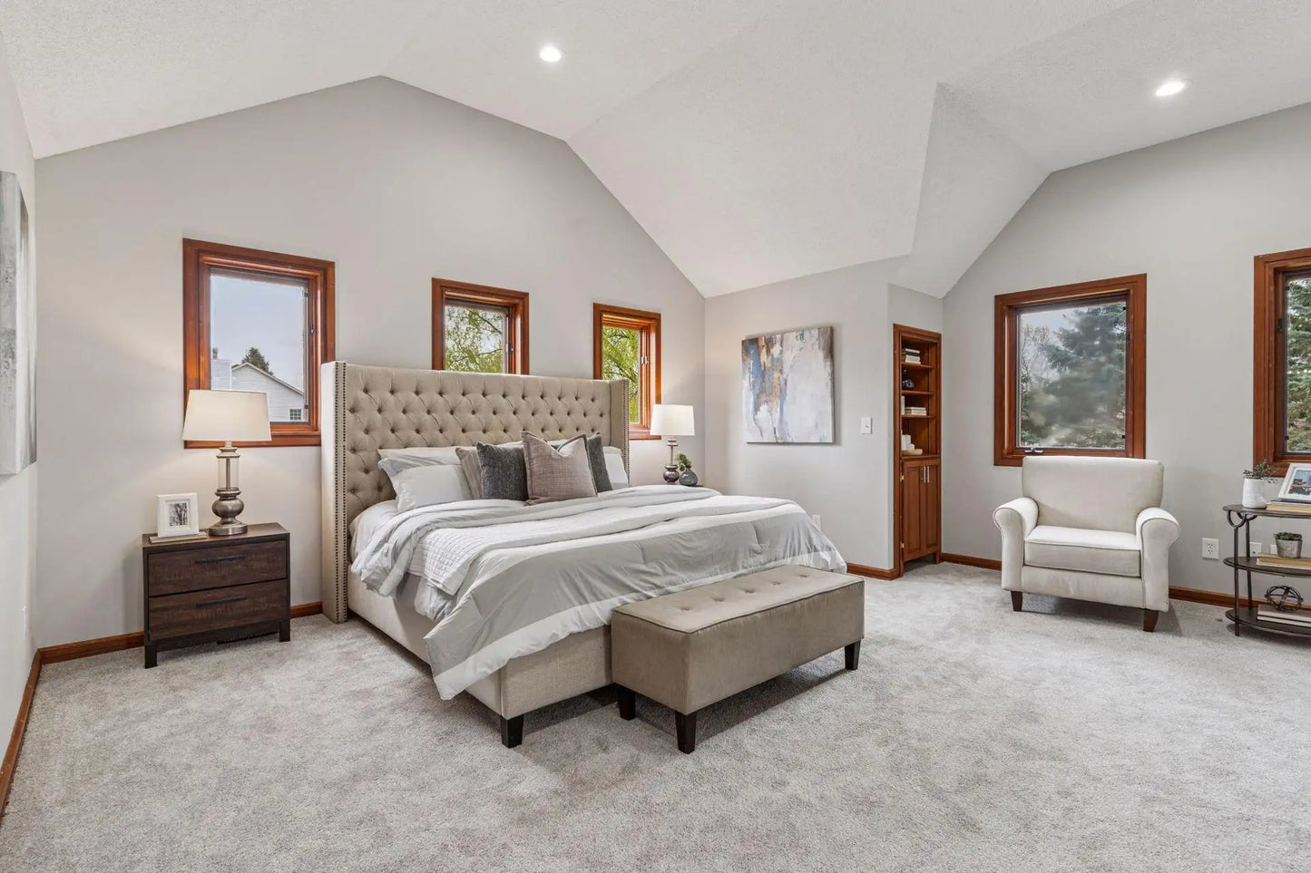 8072 Jocelyn Avenue, Cottage Grove, MN 55016