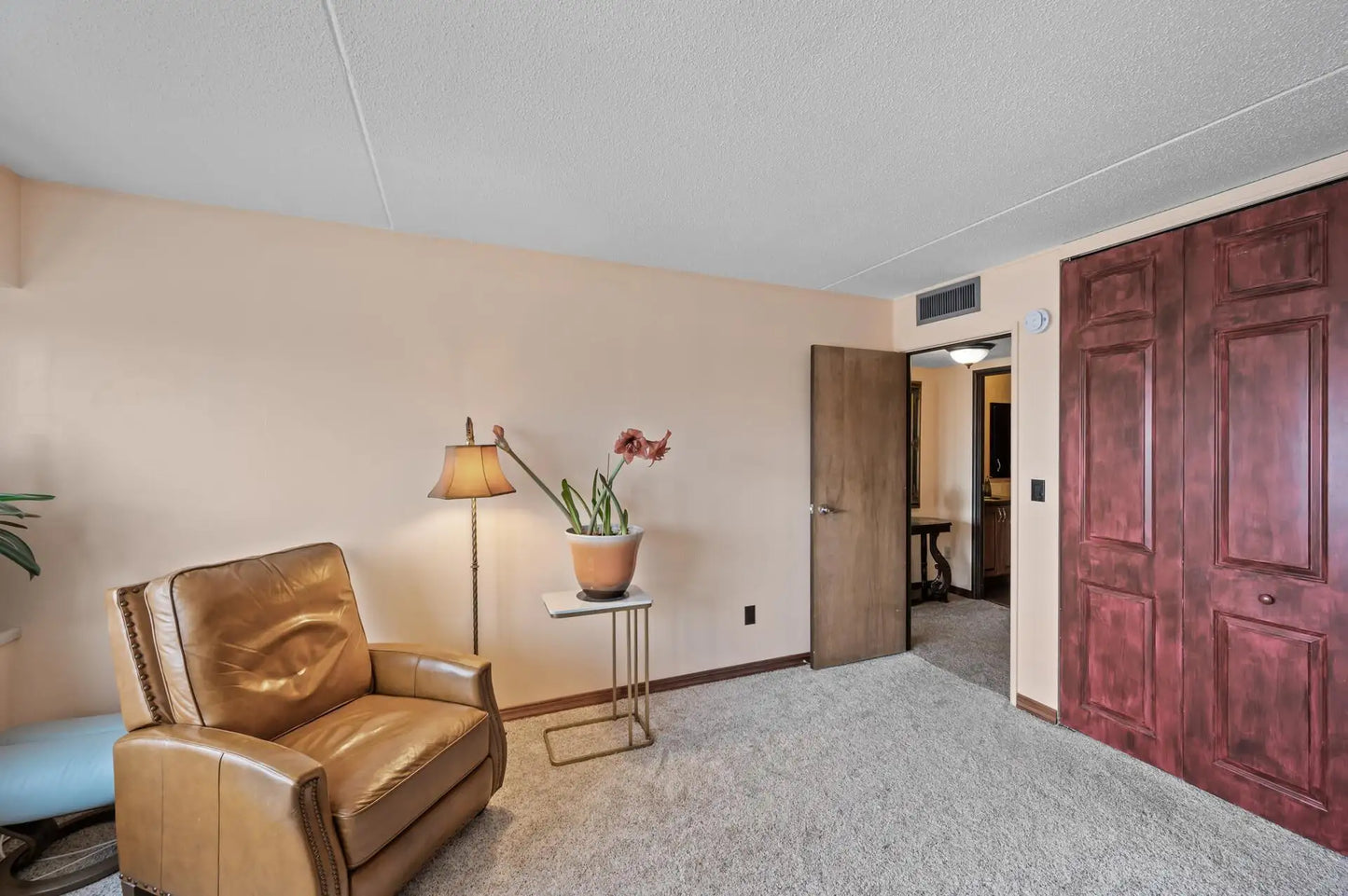 1920 1st Street, Minneapolis, MN 55454