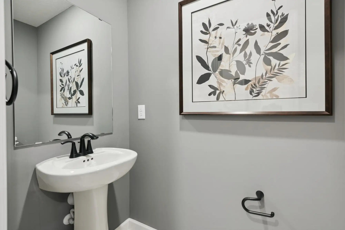 21702 Dahlia Lane, Farmington, MN 55024