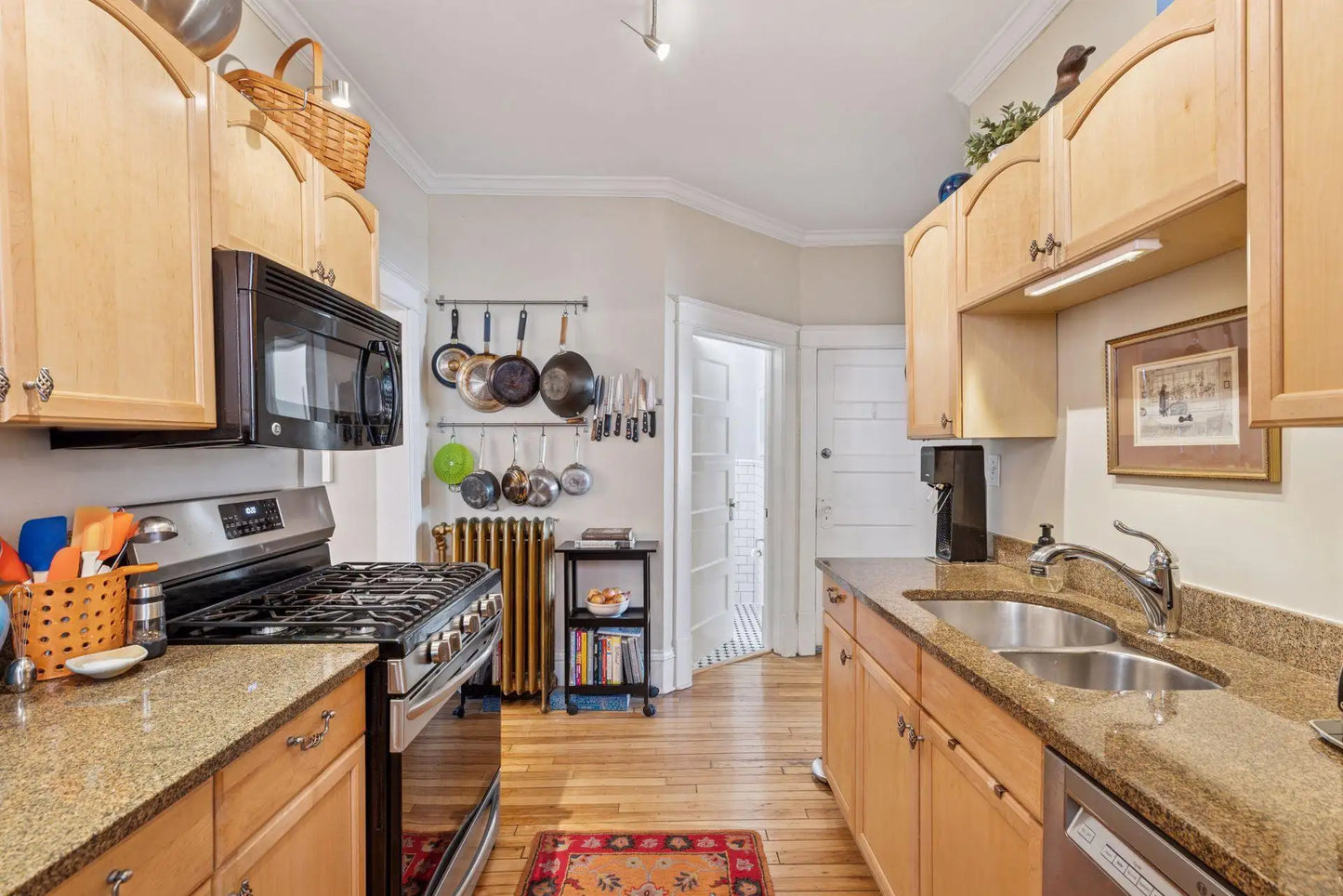87 Milton Street, Saint Paul, MN 55104