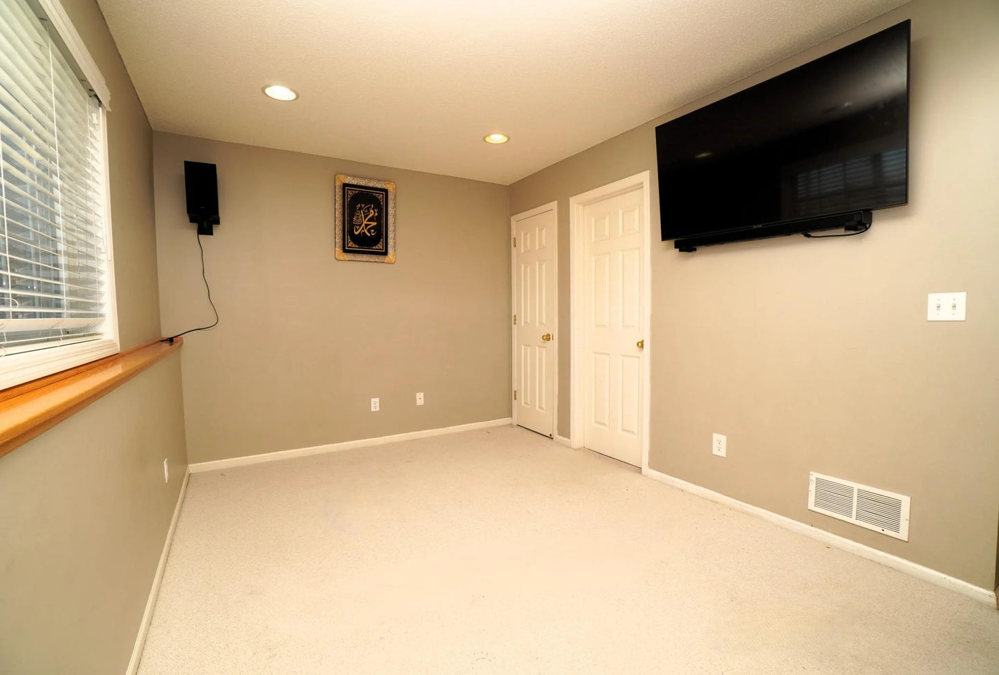 1643 Crossings Boulevard, Shakopee, MN 55379