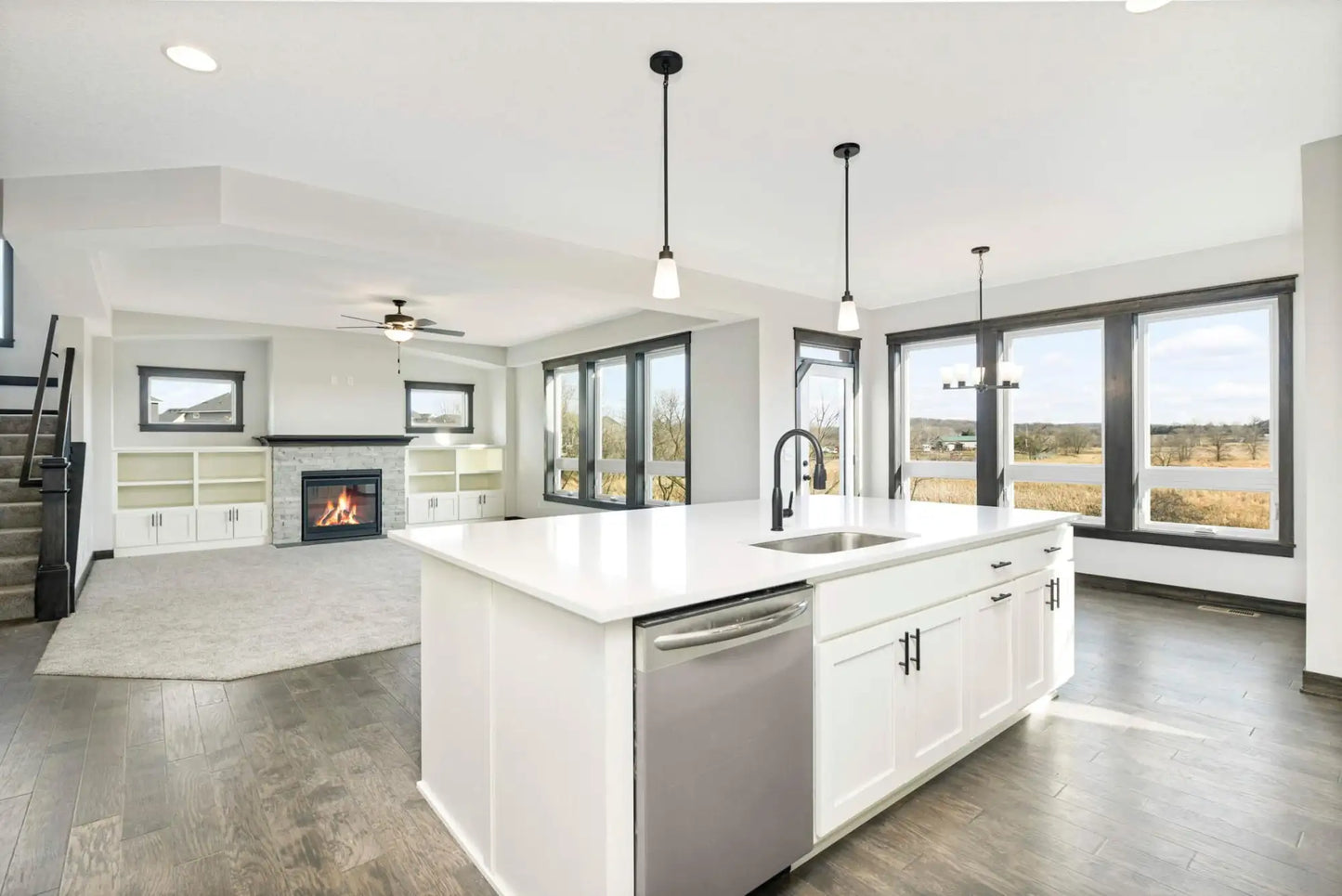 1105 136th St E , Rosemount, MN 55068