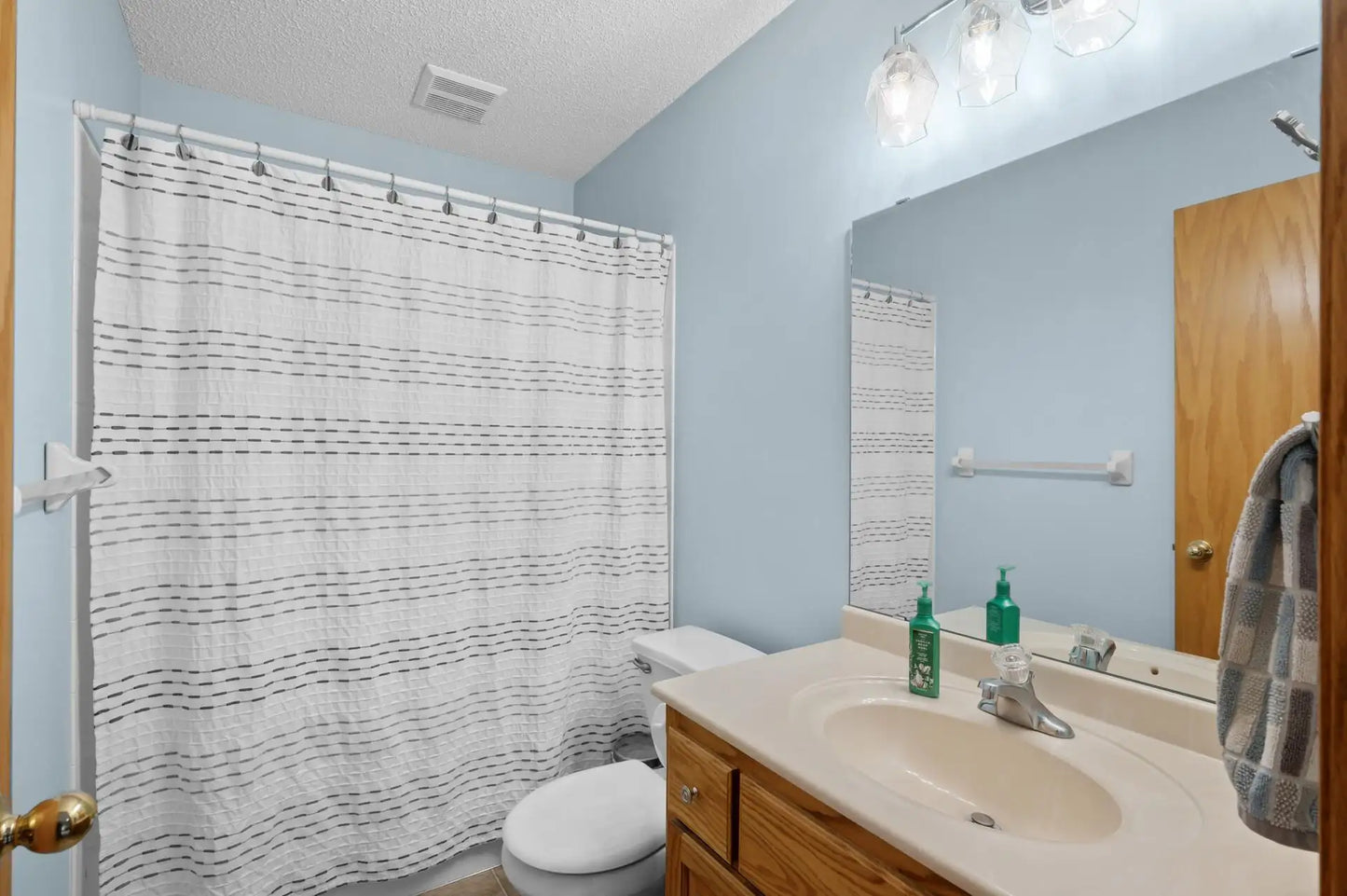 10360 180th Avenue, Elk River, MN 55330