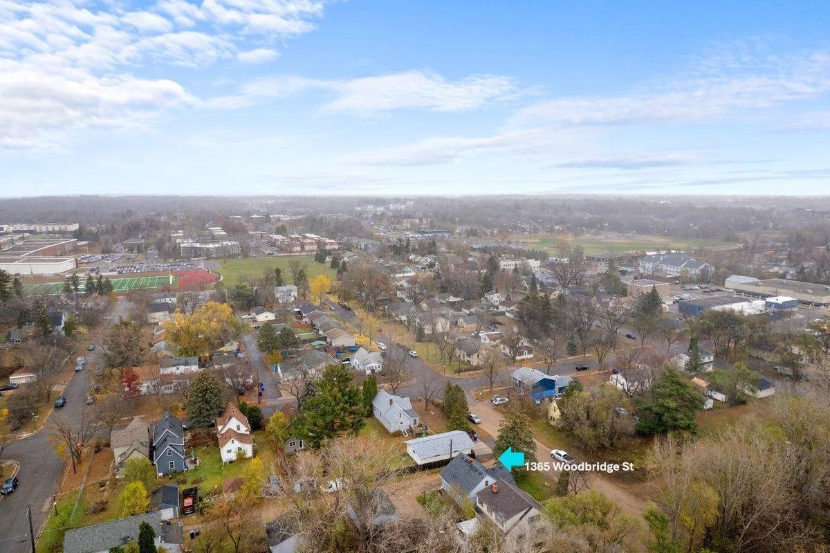 1365 Woodbridge Street, Saint Paul, MN 55117