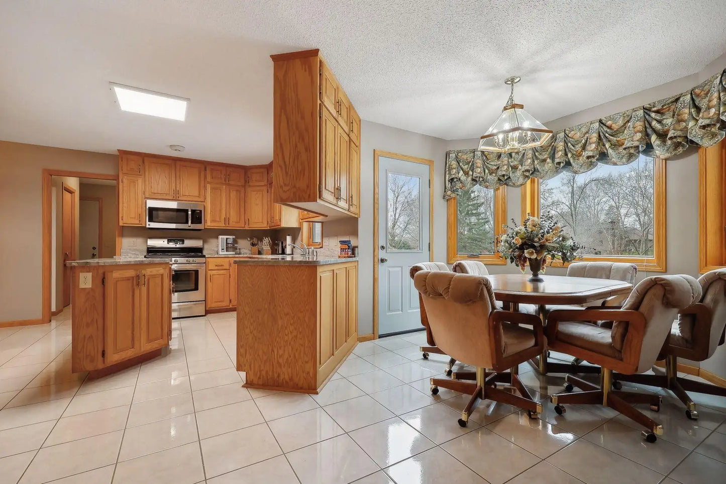 8347 Zanzibar Court, Maple Grove, MN 55311