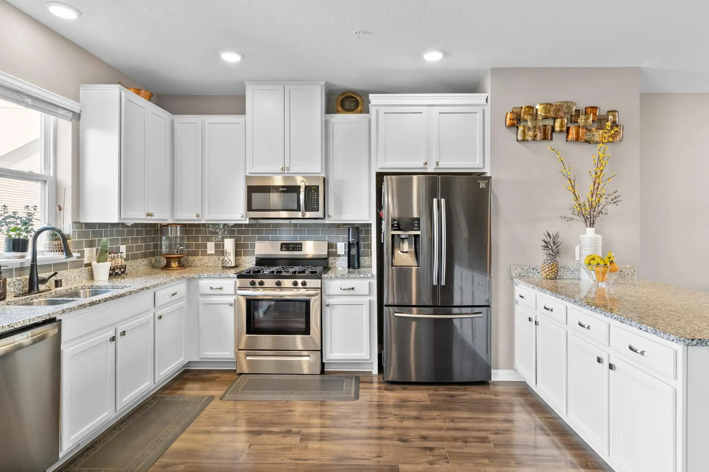 8758 Granite Lane, Woodbury, MN 55129