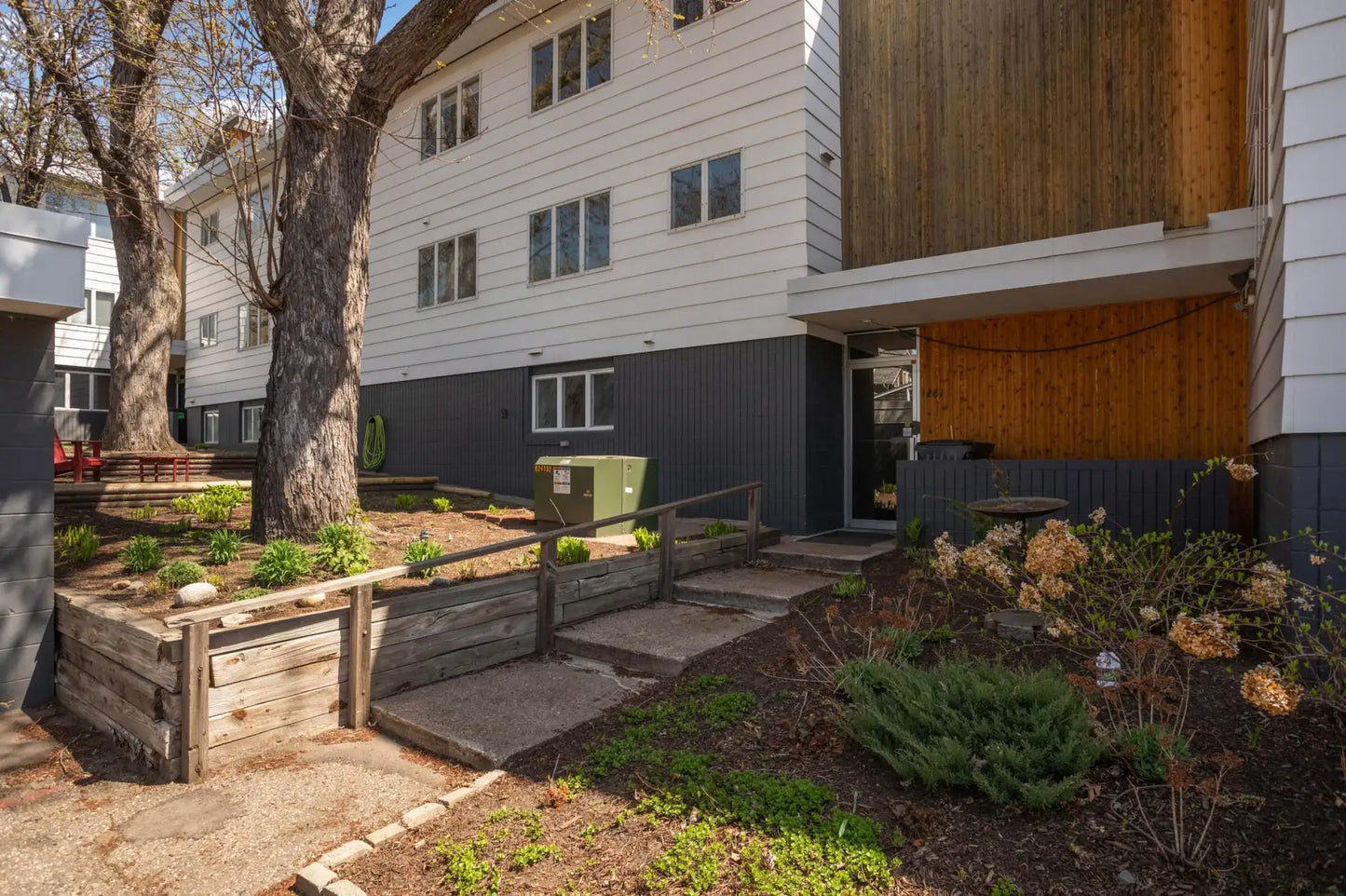 1261 Cleveland Avenue, Saint Paul, MN 55108