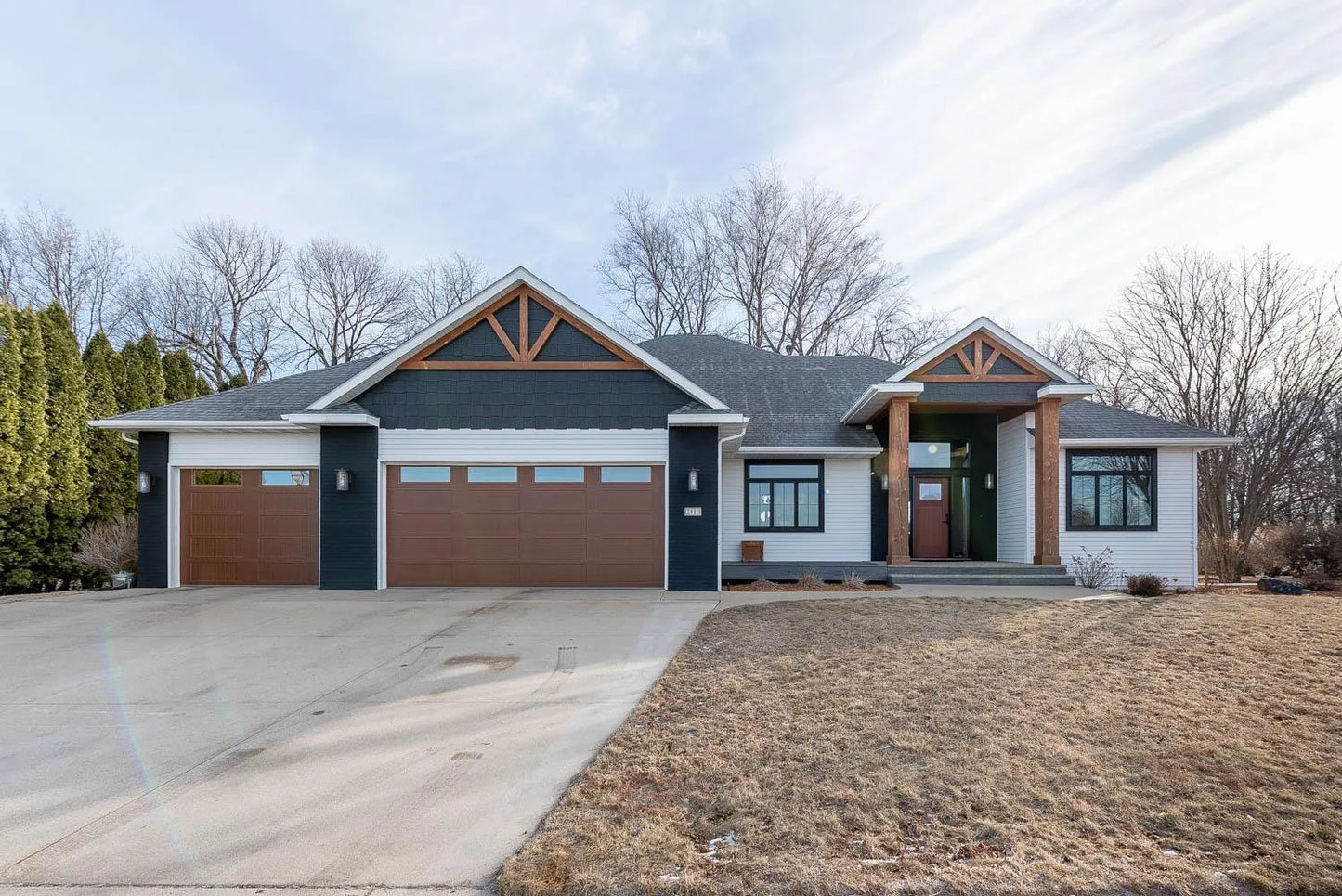 2110 Coventry Lane, North Mankato, MN 56003