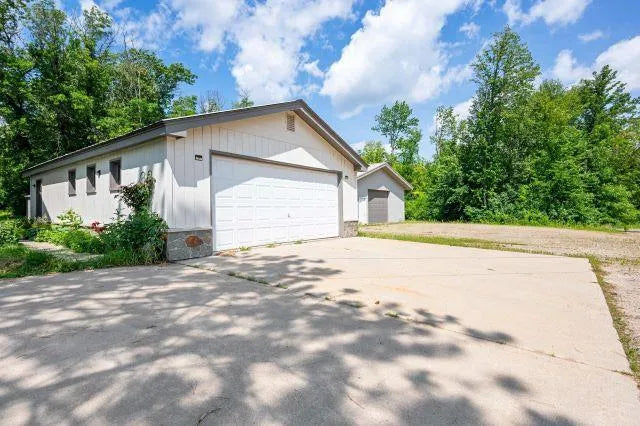 253 Linden Avenue, Hill City, MN 55748