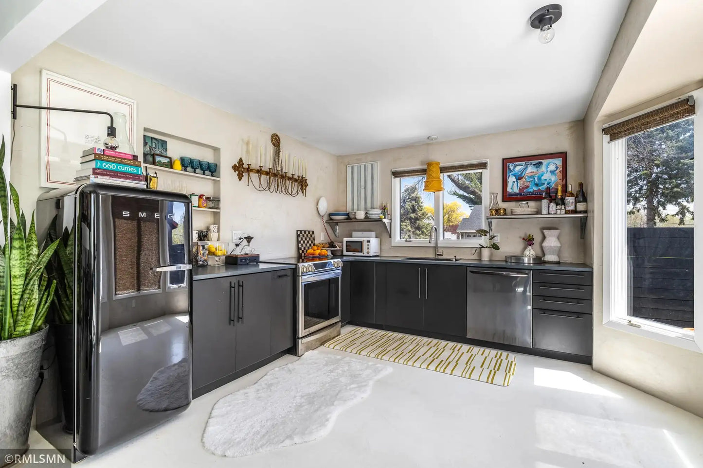 5535 Knoll Drive, Shoreview, MN 55126