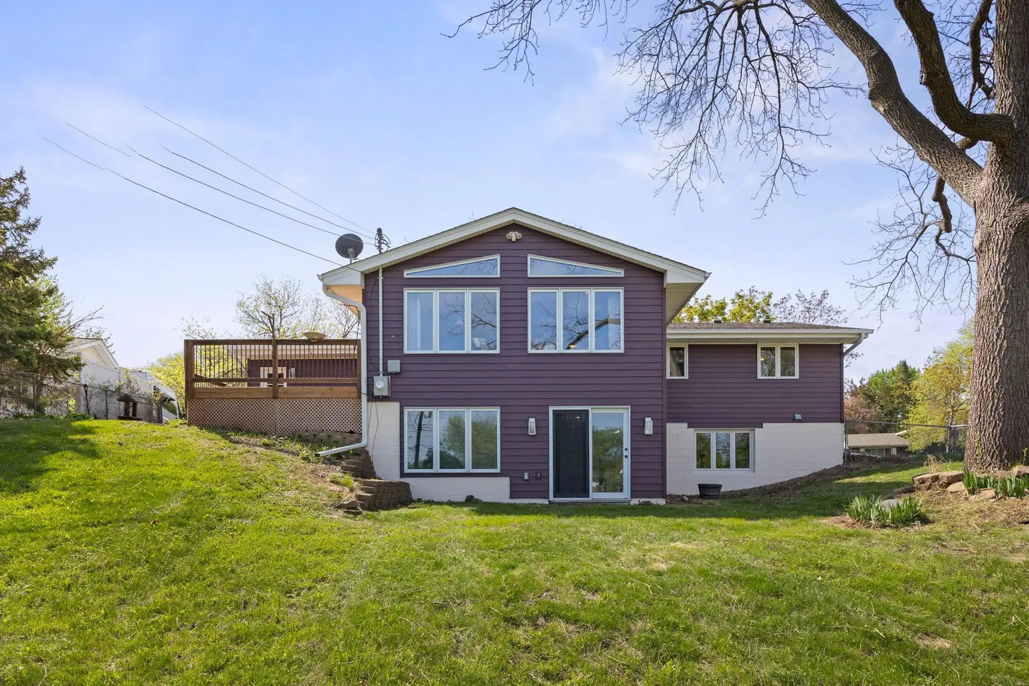 2604 River Hills Drive, Burnsville, MN 55337