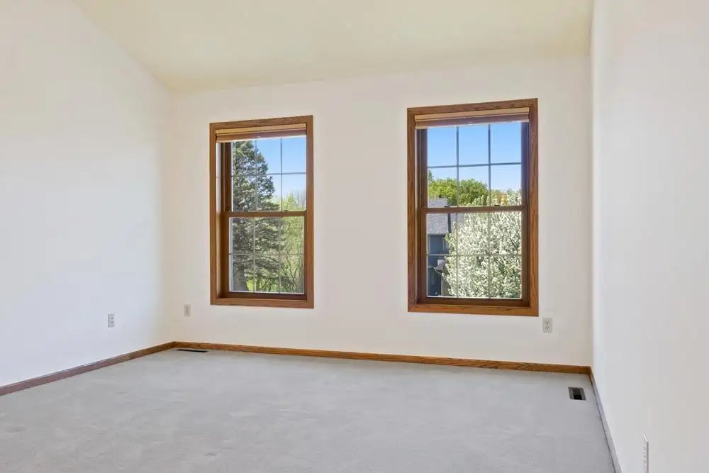 3662 Wescott Hills Drive, Eagan, MN 55123