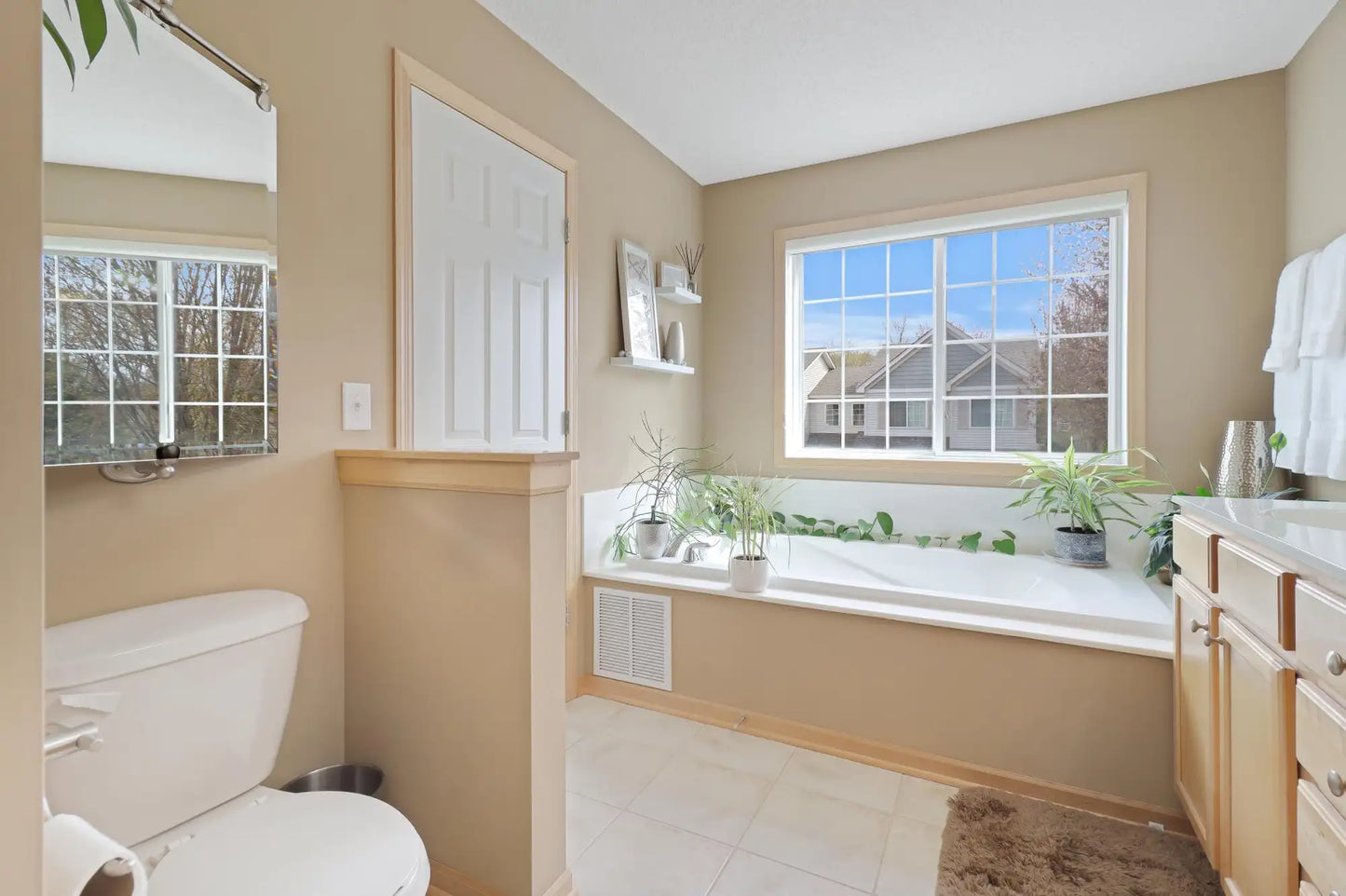 5246 Greenwood Drive, Mounds View, MN 55112