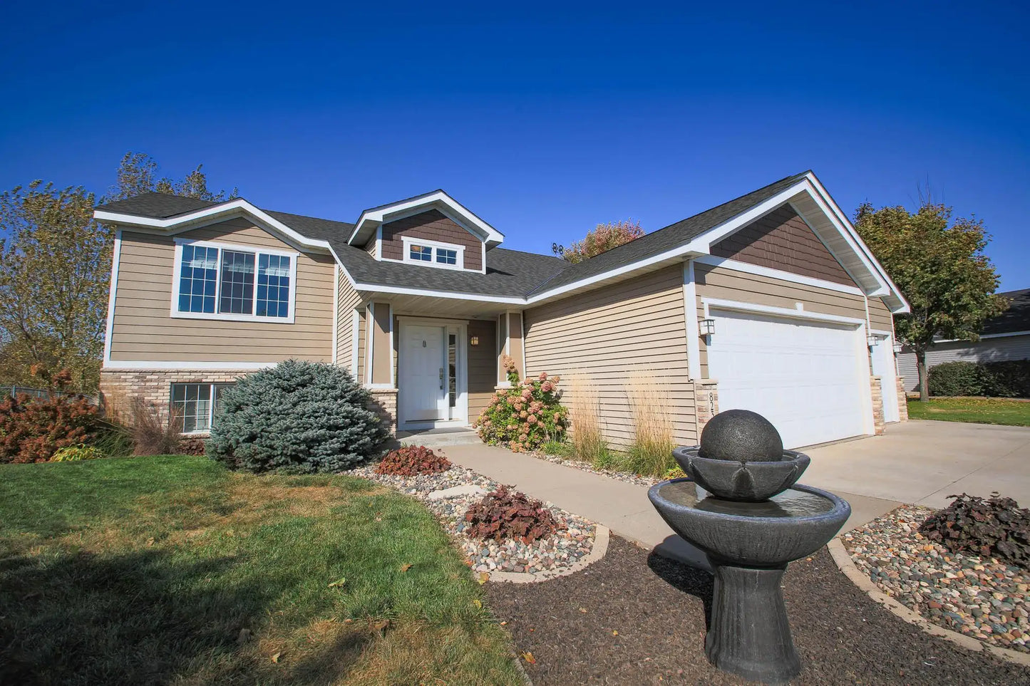 823 Harrison Drive, Big Lake, MN 55309