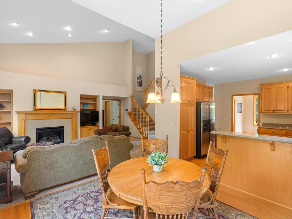 10563 Spyglass Drive, Eden Prairie, MN 55347