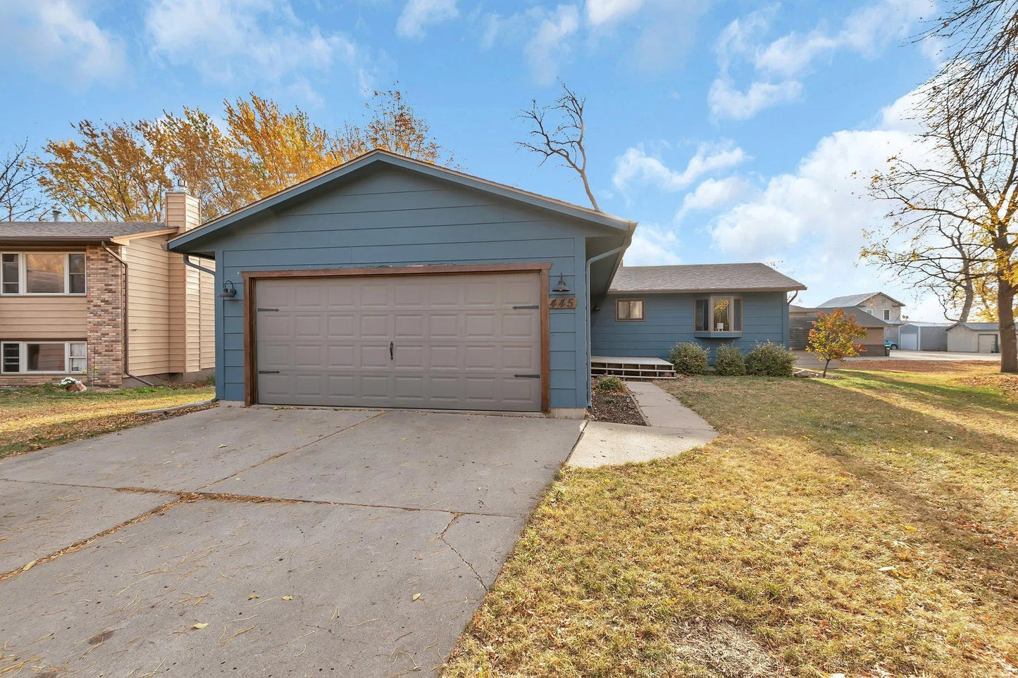 445 Rose Lane, Hutchinson, MN 55350