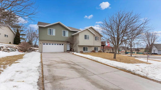 1010 Stearns Avenue, Paynesville, MN 56362