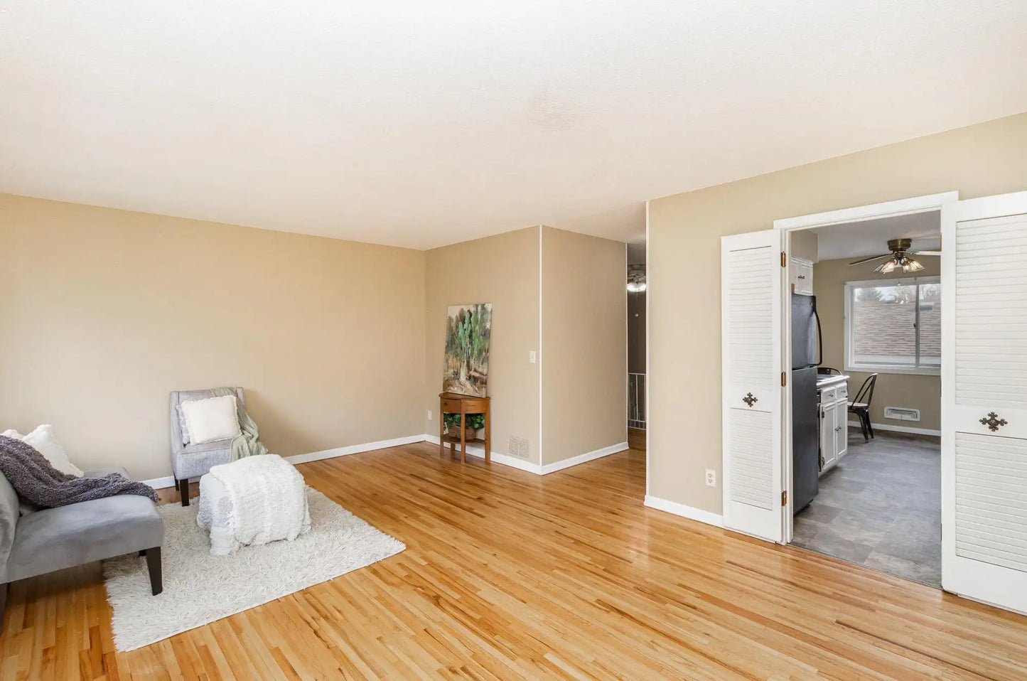 8855 Ironwood Avenue, Cottage Grove, MN 55016