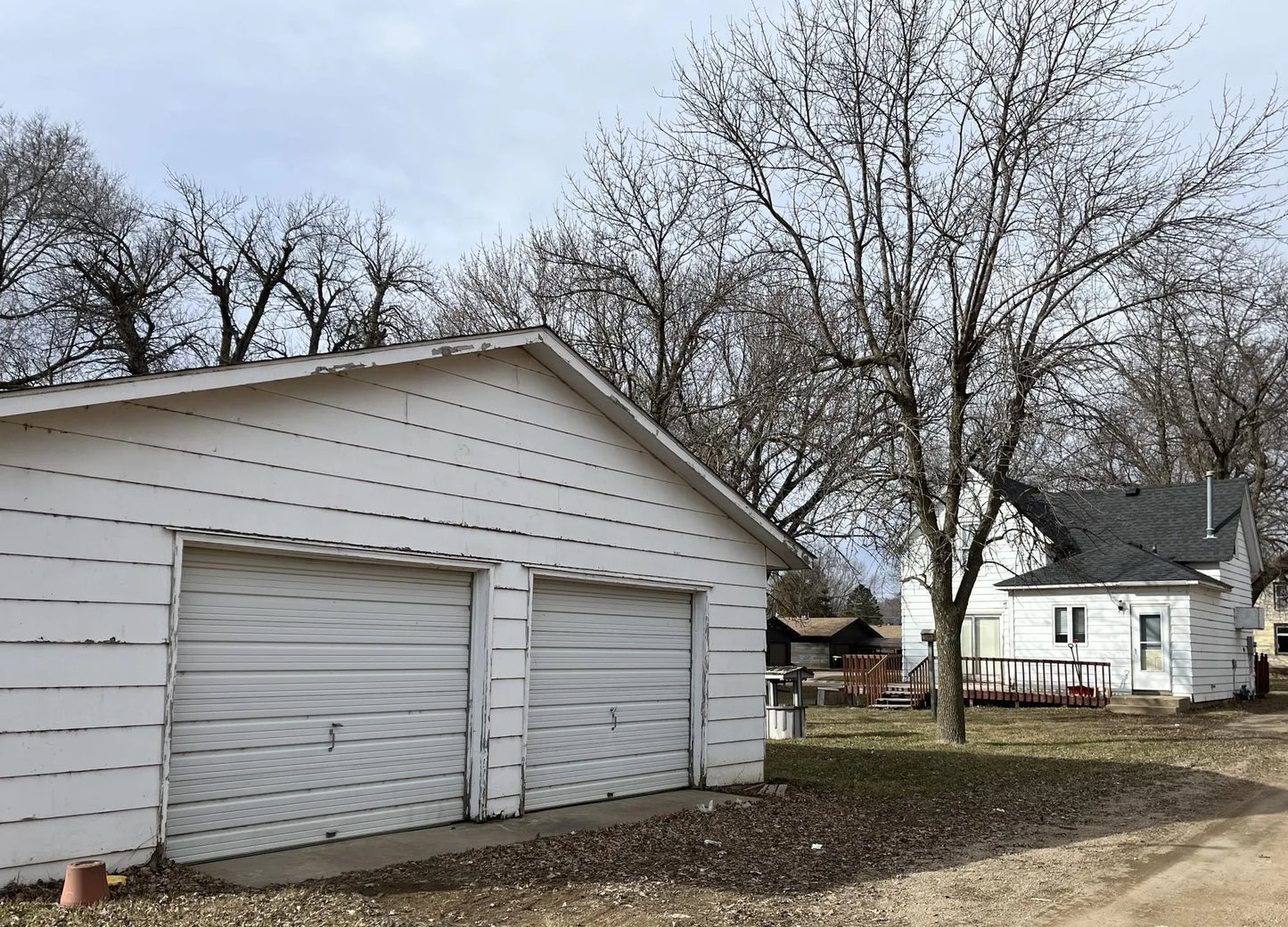 737 3rd Avenue, Windom, MN 56101