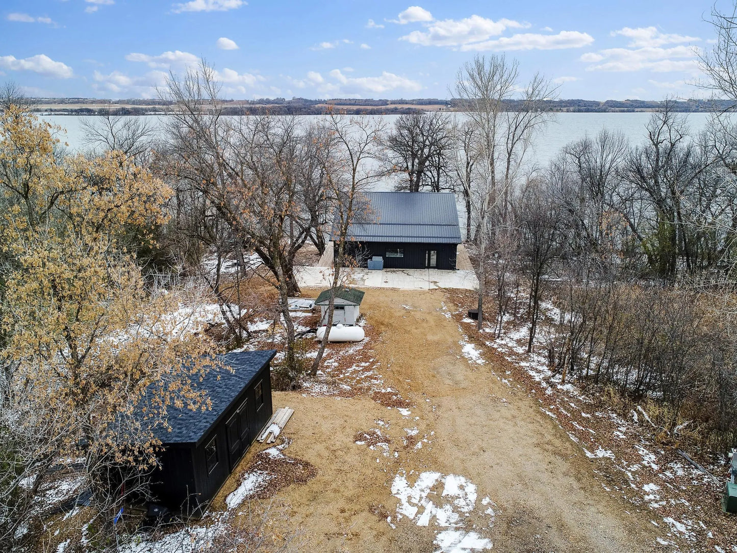 5222 Island View Drive, Browns Valley, MN 56296