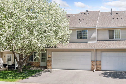 8950 Pheasant Lane, Saint Bonifacius, MN 55375