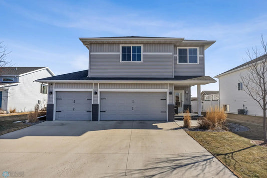 3350 26th Street, Moorhead, MN 56560