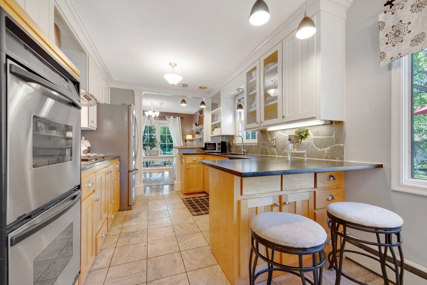 8040 34th Place, Crystal, MN 55427