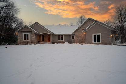 27166 Bayshore Circle, Isanti, MN 55040