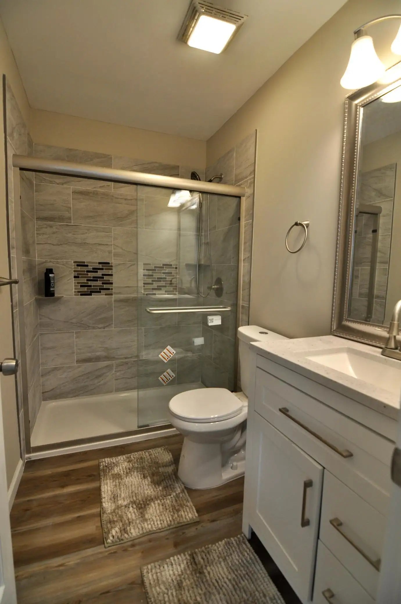 809 Russell Avenue, Minneapolis, MN 55411