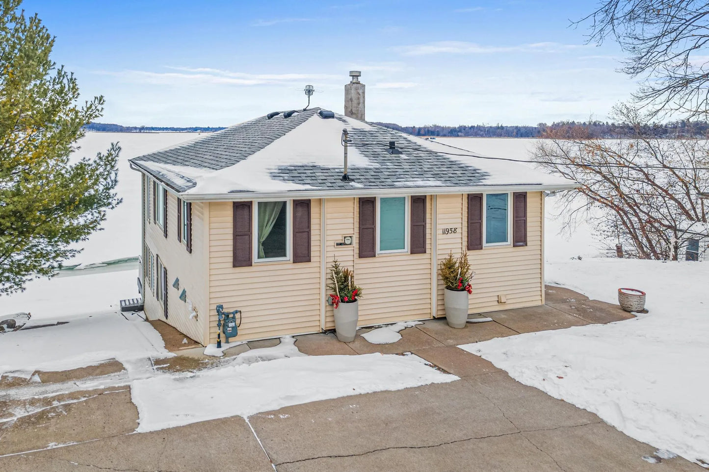 11958 Chisago Boulevard, Chisago Lake Twp, MN 55013