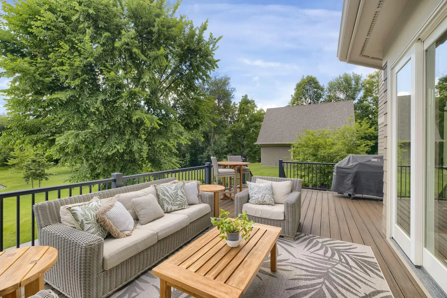22065 Oakdale Drive, Corcoran, MN 55374
