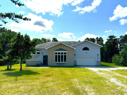 56512 Birchwood Drive, Warroad, MN 56763