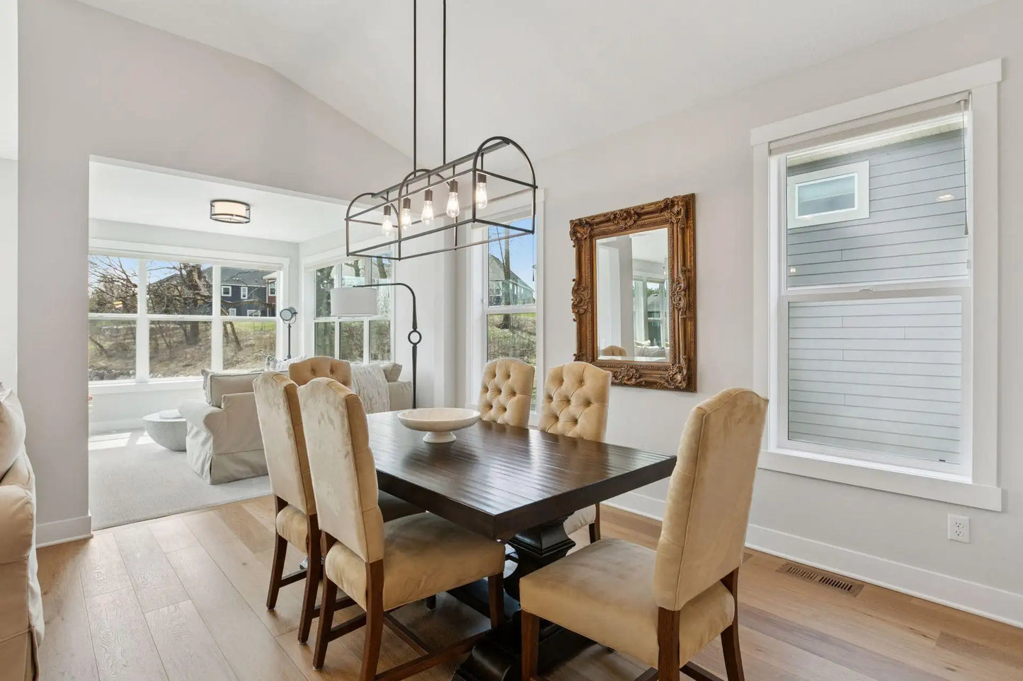 12601 Surrey Street, Eden Prairie, MN 55347
