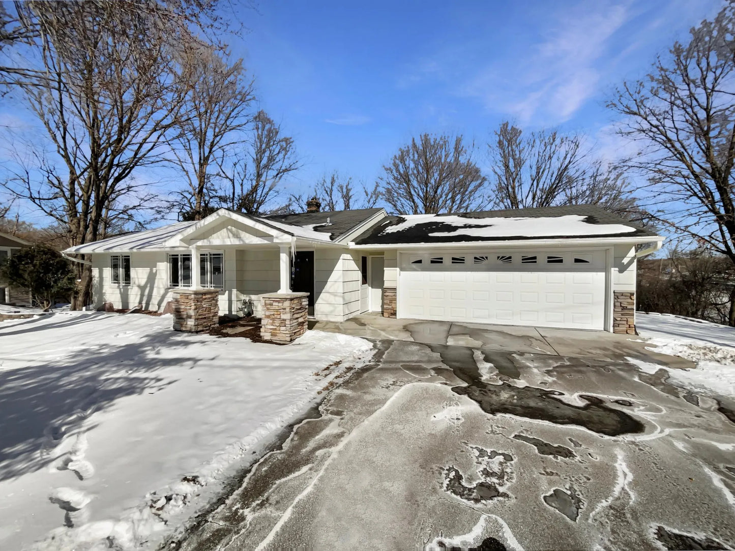 4631 Lynwood Terrace, Minnetonka, MN 55345