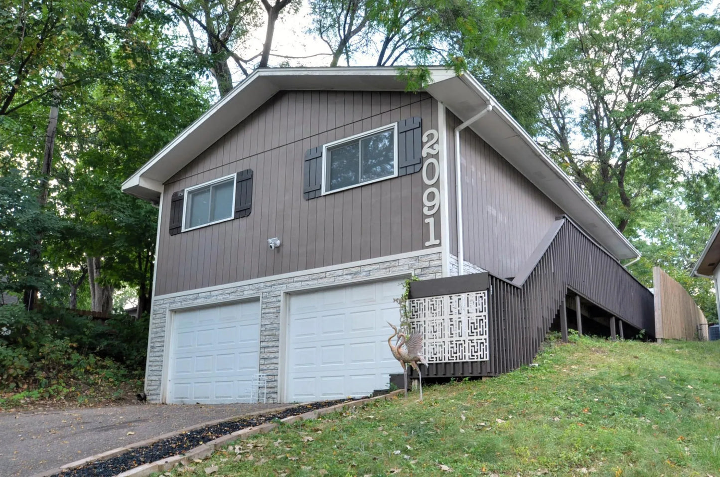 2091 Waukon Avenue, Saint Paul, MN 55119