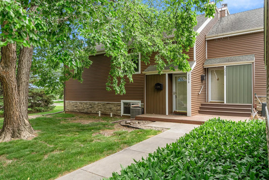 2298 Long Avenue, Saint Paul, MN 55114