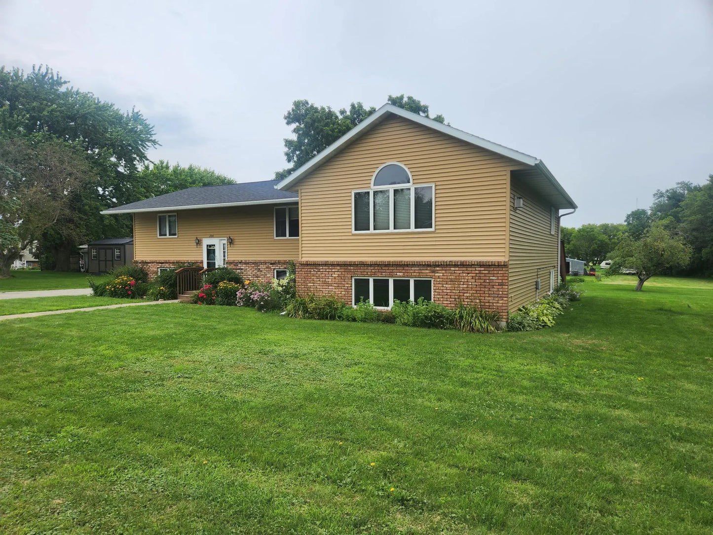 204 6th Street, Hayfield, MN 55940