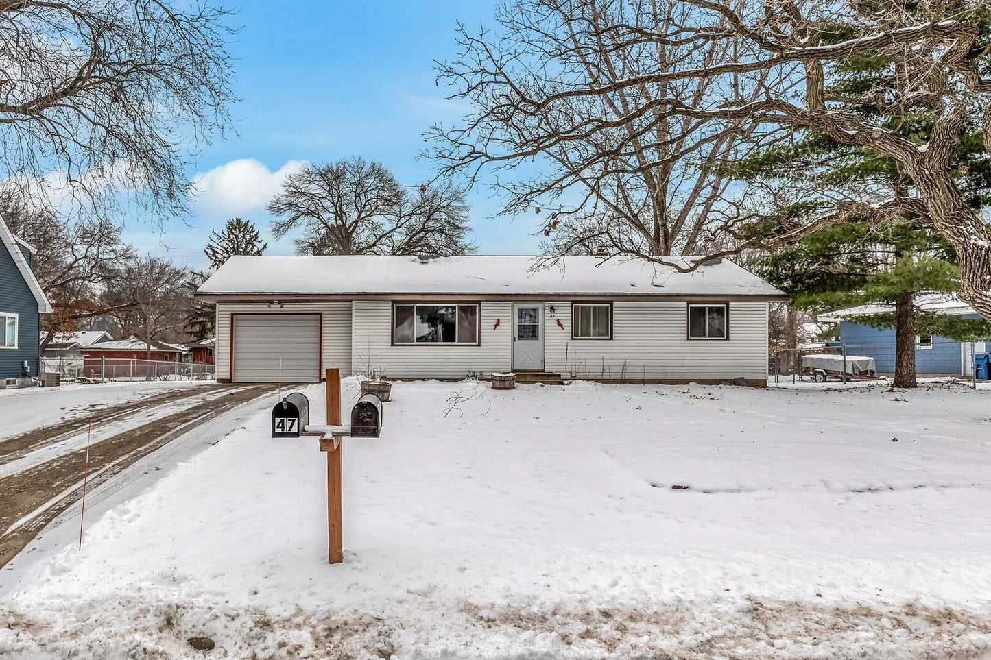 47 102nd Lane, Coon Rapids, MN 55448